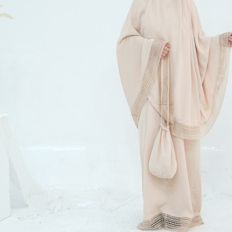 Conjunto musulmán de 4 piezas  - Women Bags In Dubai reseña y precio