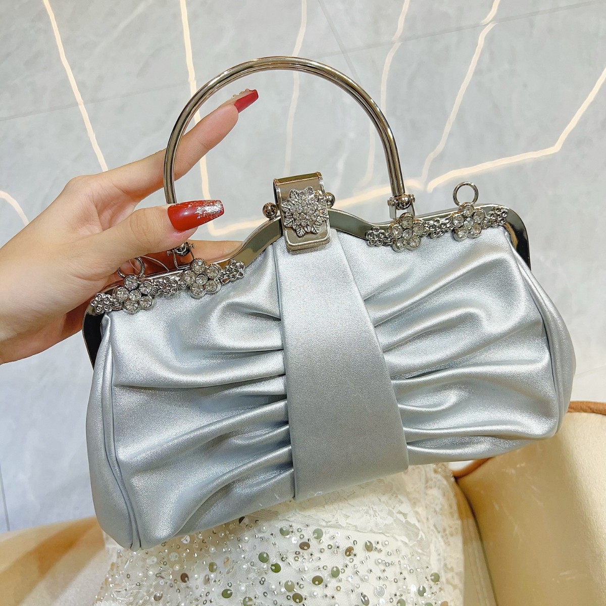 Bolsos de Mano de Lujo de Alta - Women Bags Trend 2025 reseña y precio